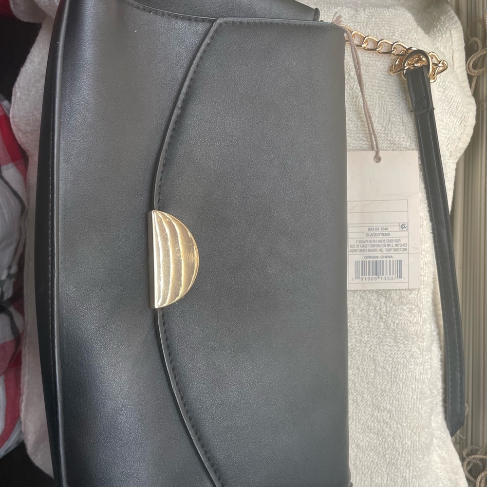 A NEW DAY crossbody